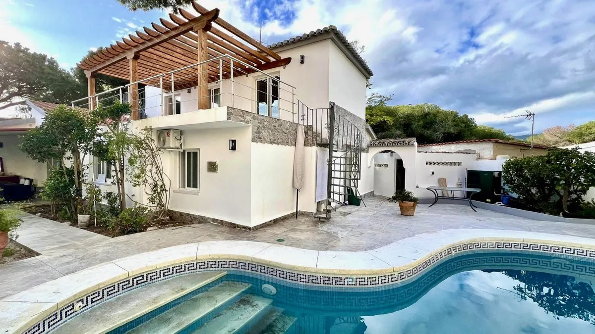 67e96896-795b-4a97-b268-c8d0cb6c5a8d