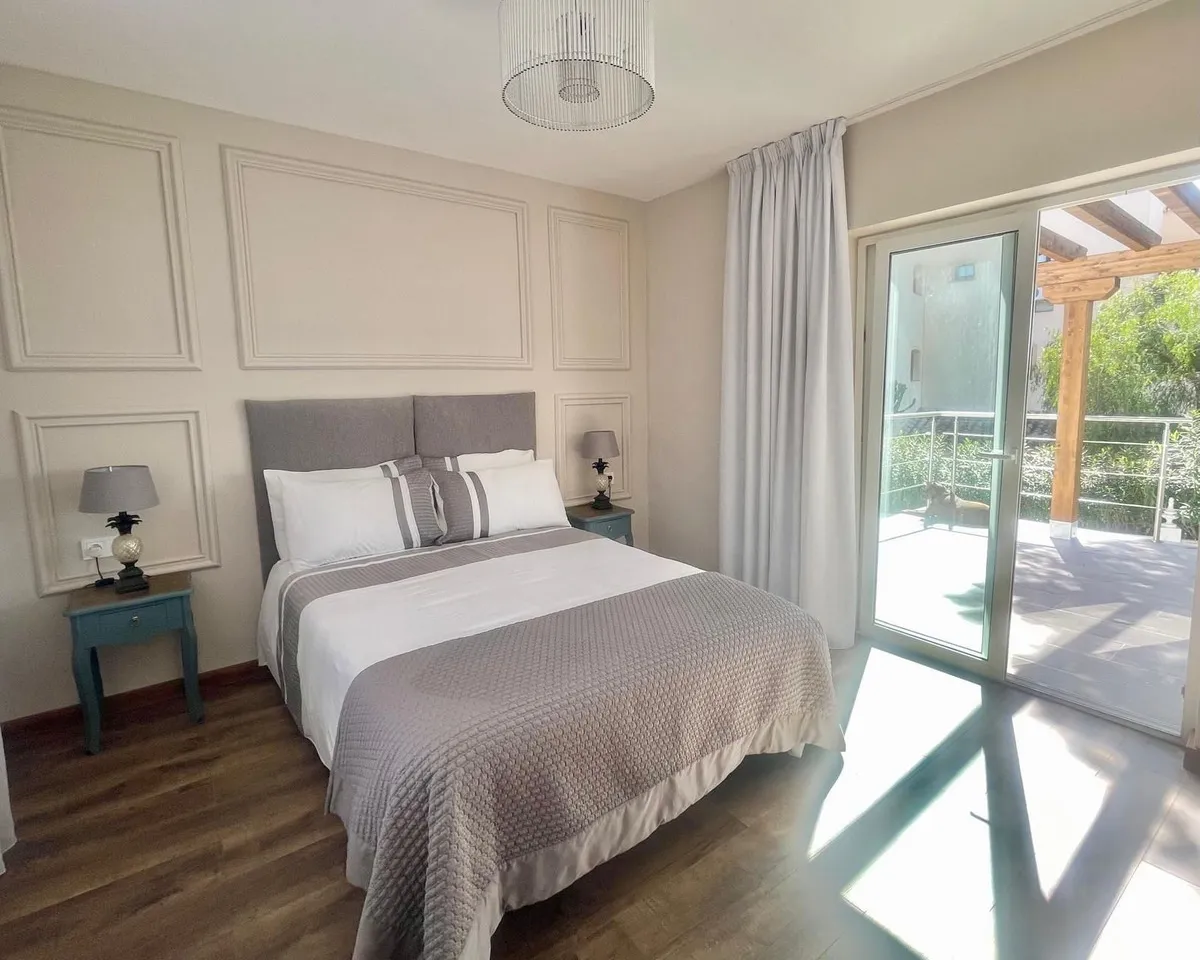 9b909cda-cffd-4697-a3a0-fe8172a29959