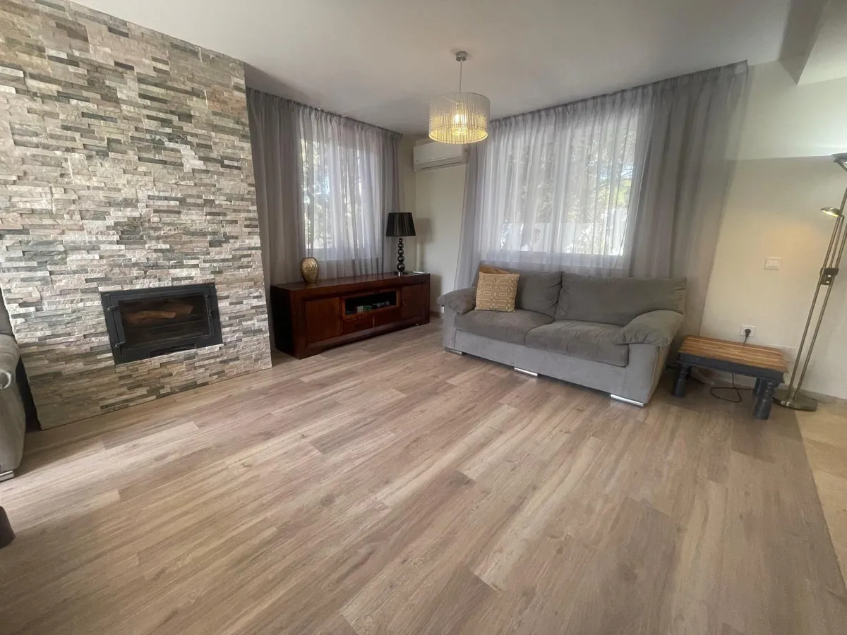 f8092071-c641-47b3-b3ce-490160cf5540