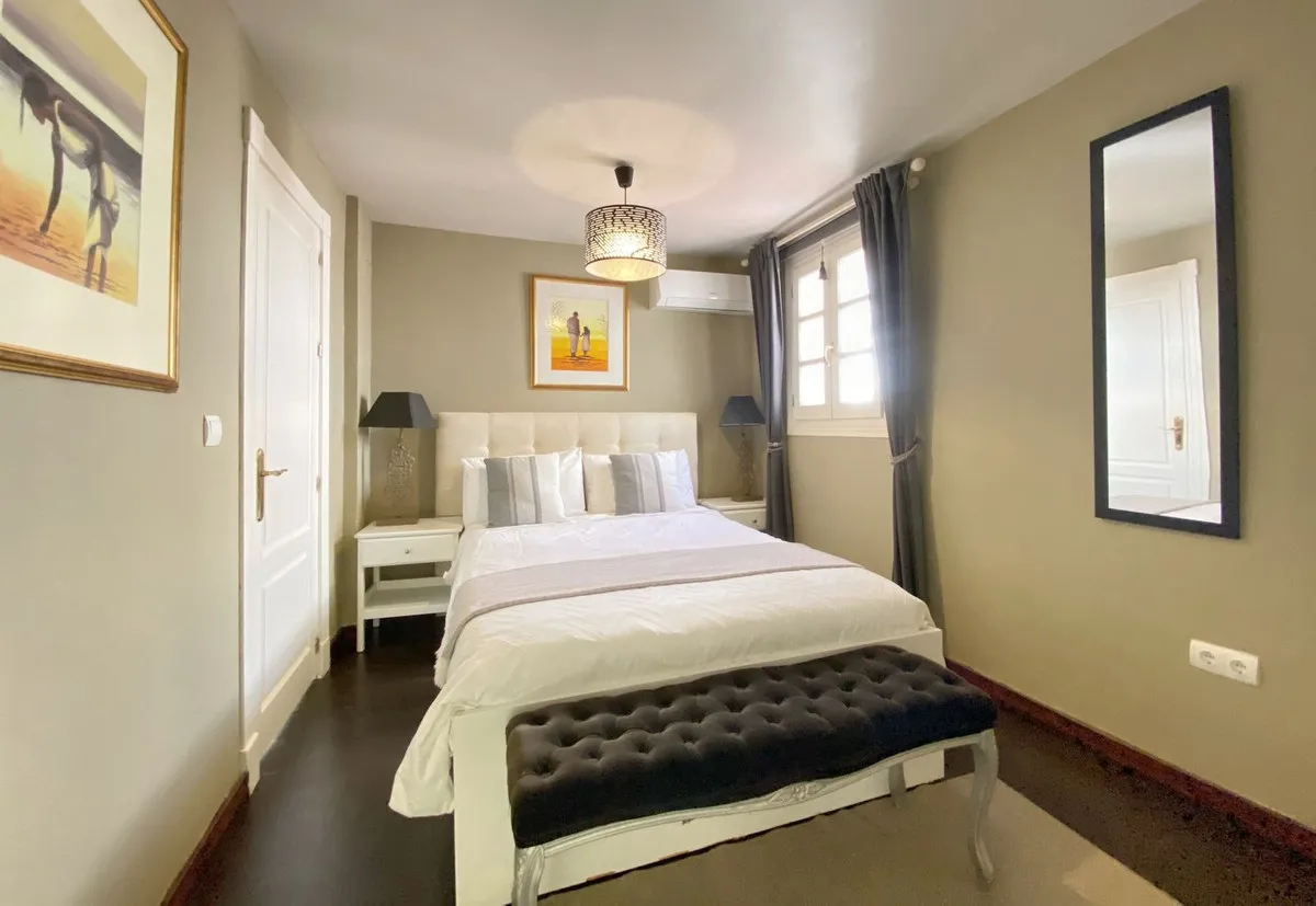 0dfd7ad9-4b4f-4fd1-a811-53395390fc9a