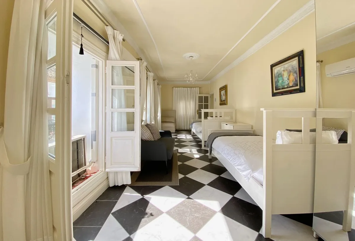 341574e9-e3c6-463a-a3d6-6a7a0bd58207