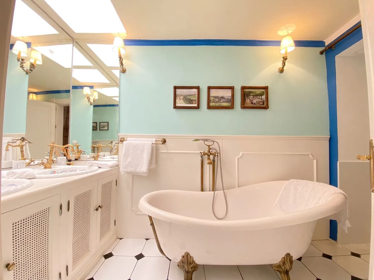 8f9bf1e6-8801-4747-b4cf-21347c7524b2