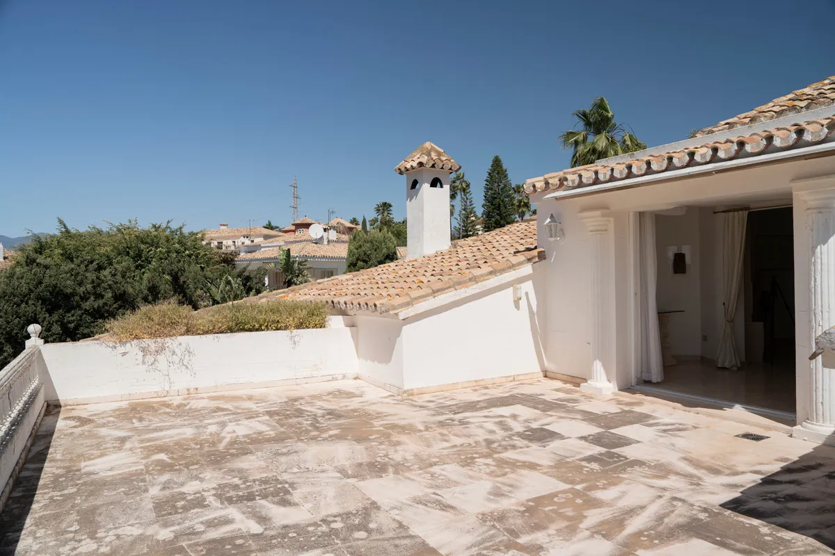 248bddde-15cc-4f29-8347-b10ac93339f3