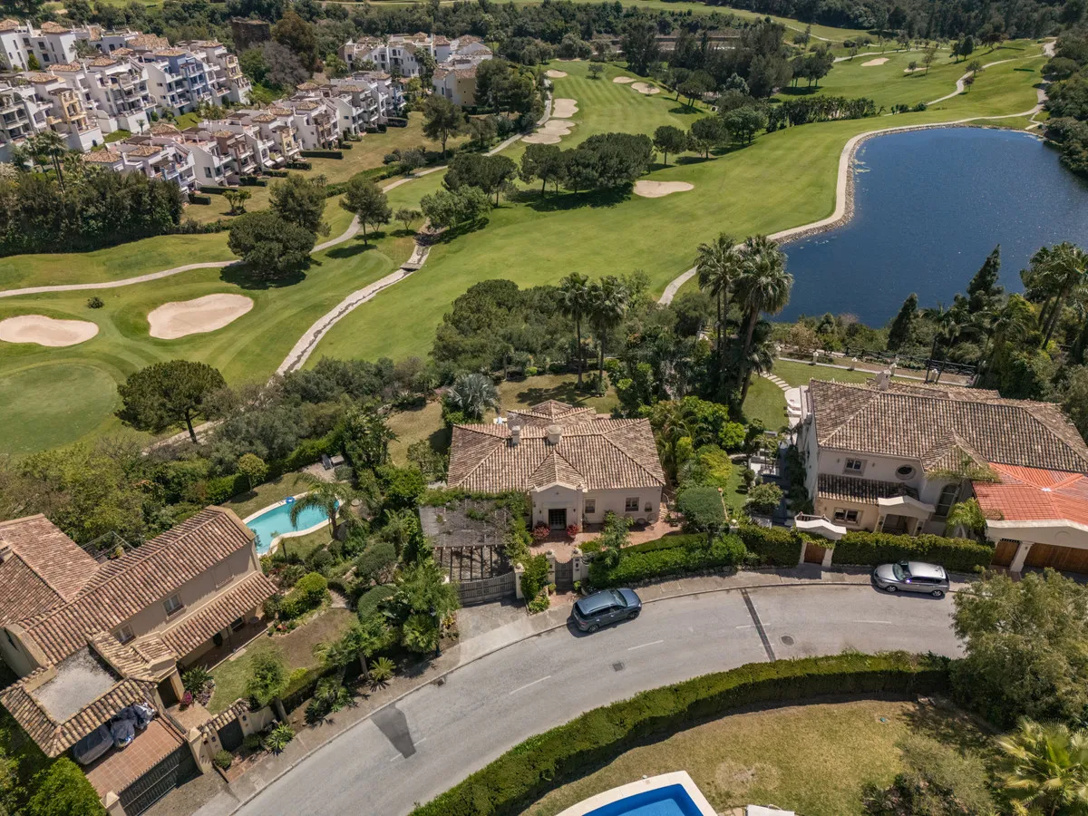 5157b180-5941-4569-a173-d98f461fb733