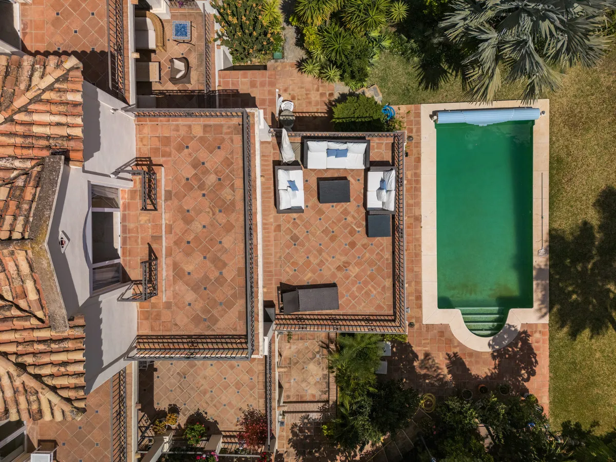 61d72cd8-8f90-4603-a7db-74d105382207