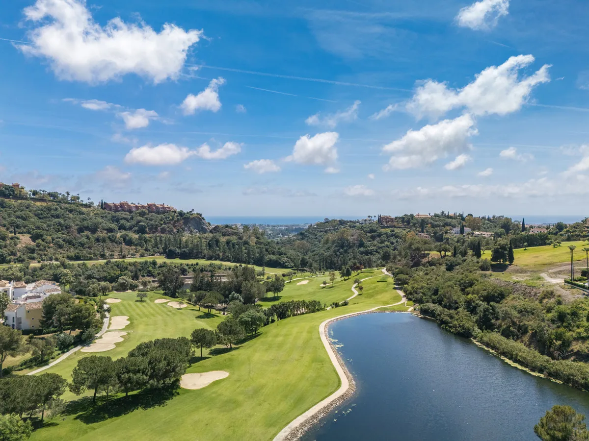 6745baf7-d376-46c1-aac2-820a694c1009