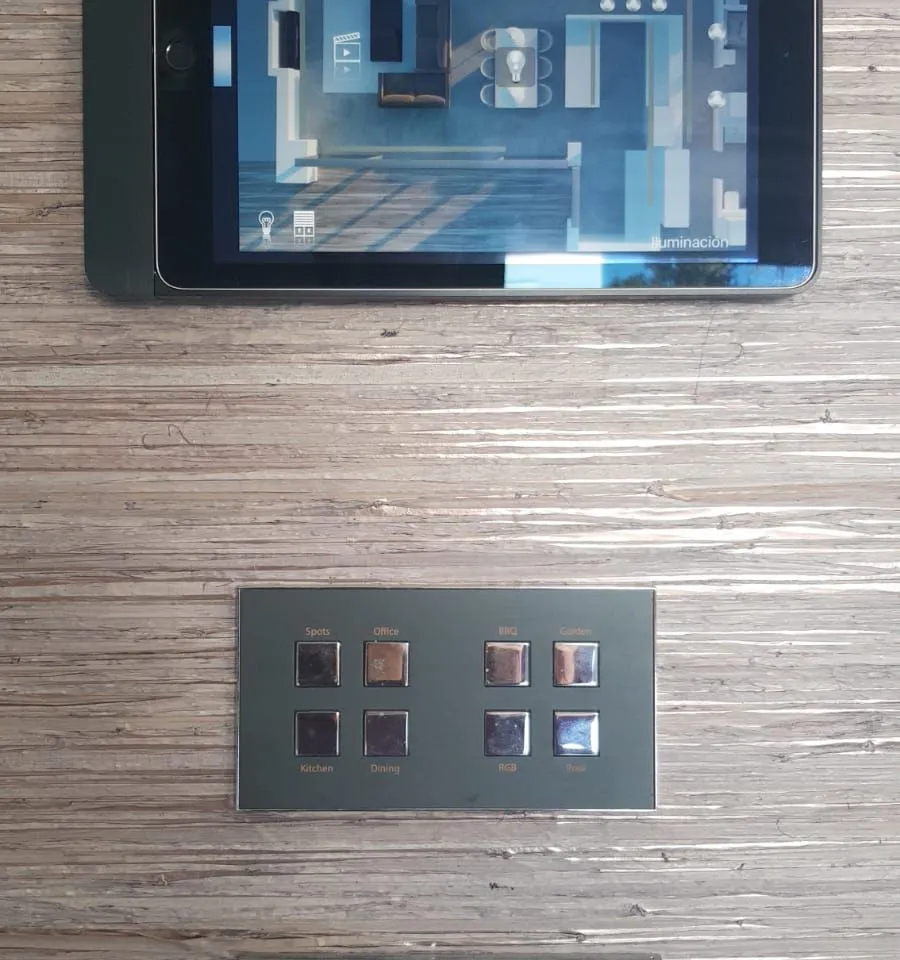 5e876329-9910-43b7-9ea5-72e1c81908d0