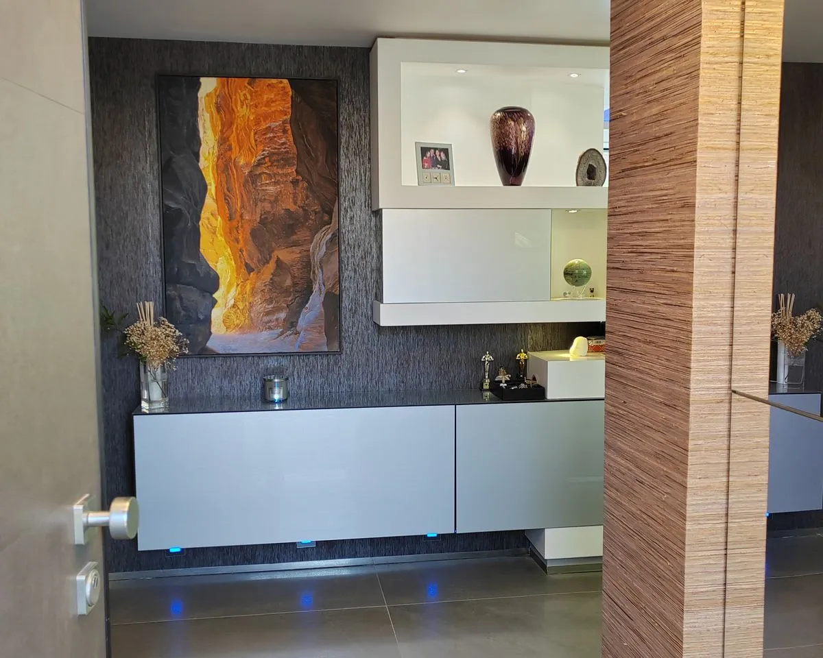 de675576-e2ff-4e11-a664-c8a113b601d7