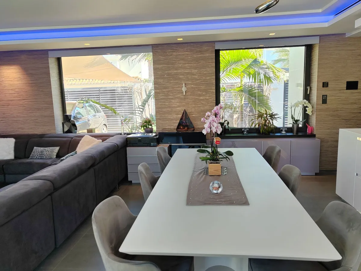 ebf1e1ed-43c6-48df-9274-7baa7a491f25