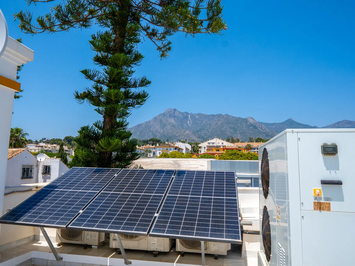 6758d00d-3db9-48f8-85ae-4f91ddd66b9d