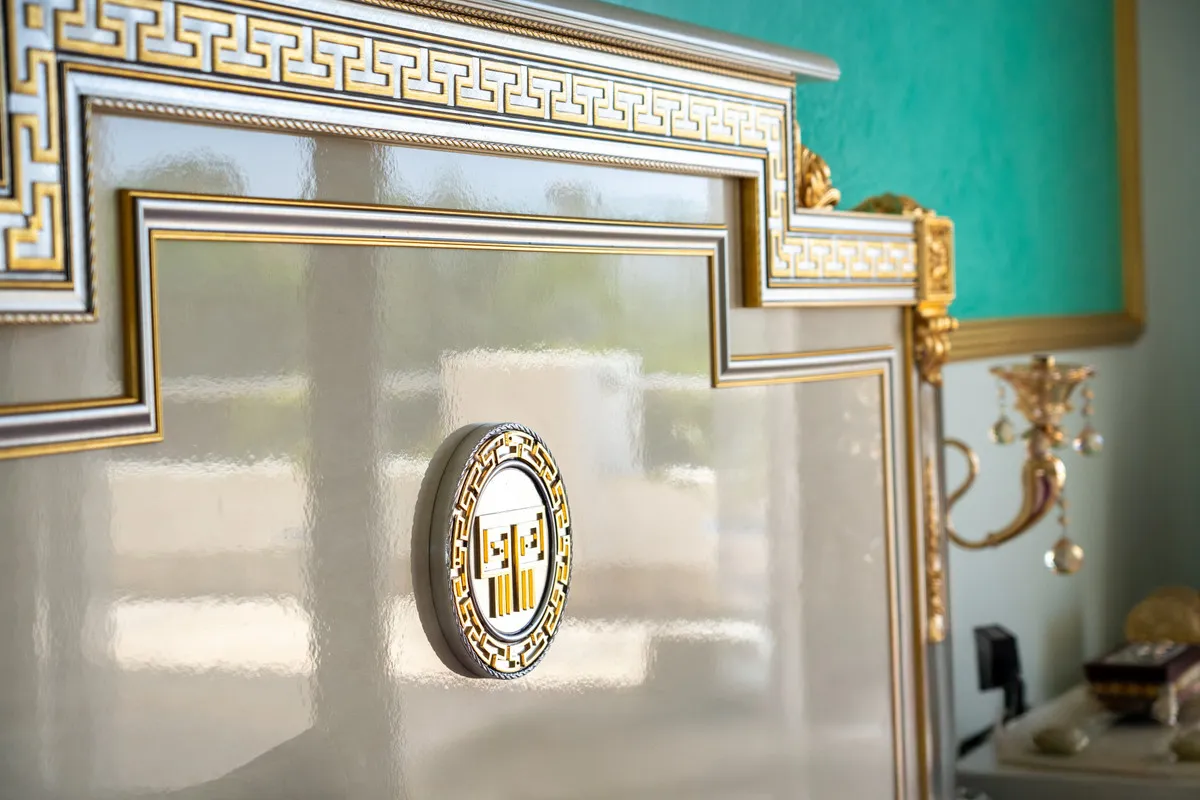 8b811a1e-f3ec-4c84-a2b8-2f0e600ff985