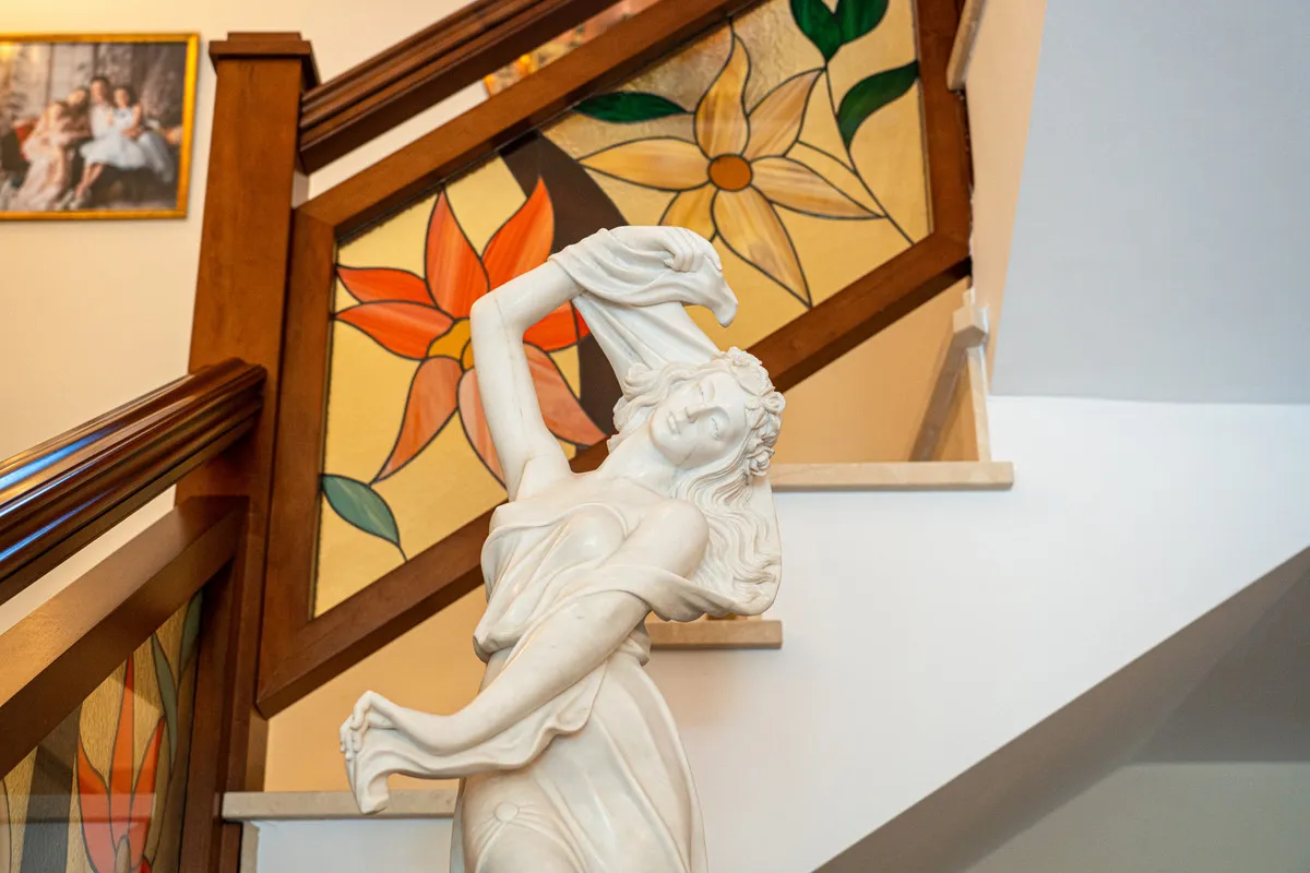 f7a2f52f-ef1f-49a5-b46a-111fd765e507