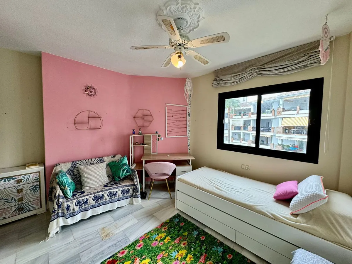 57372806-376e-48d6-a872-a10ebea6a34b