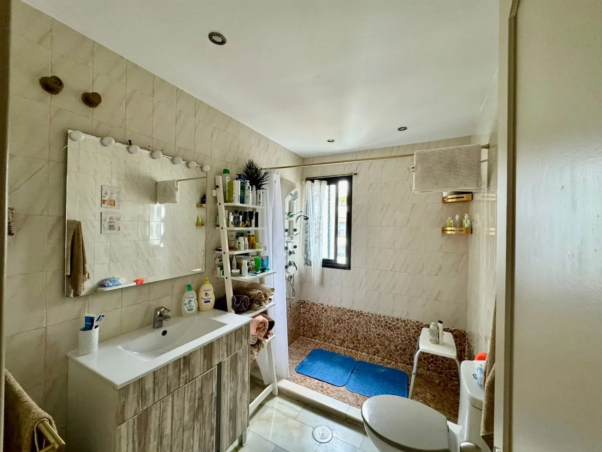 5c78cd20-53e0-4176-b0d1-60250927e3ac