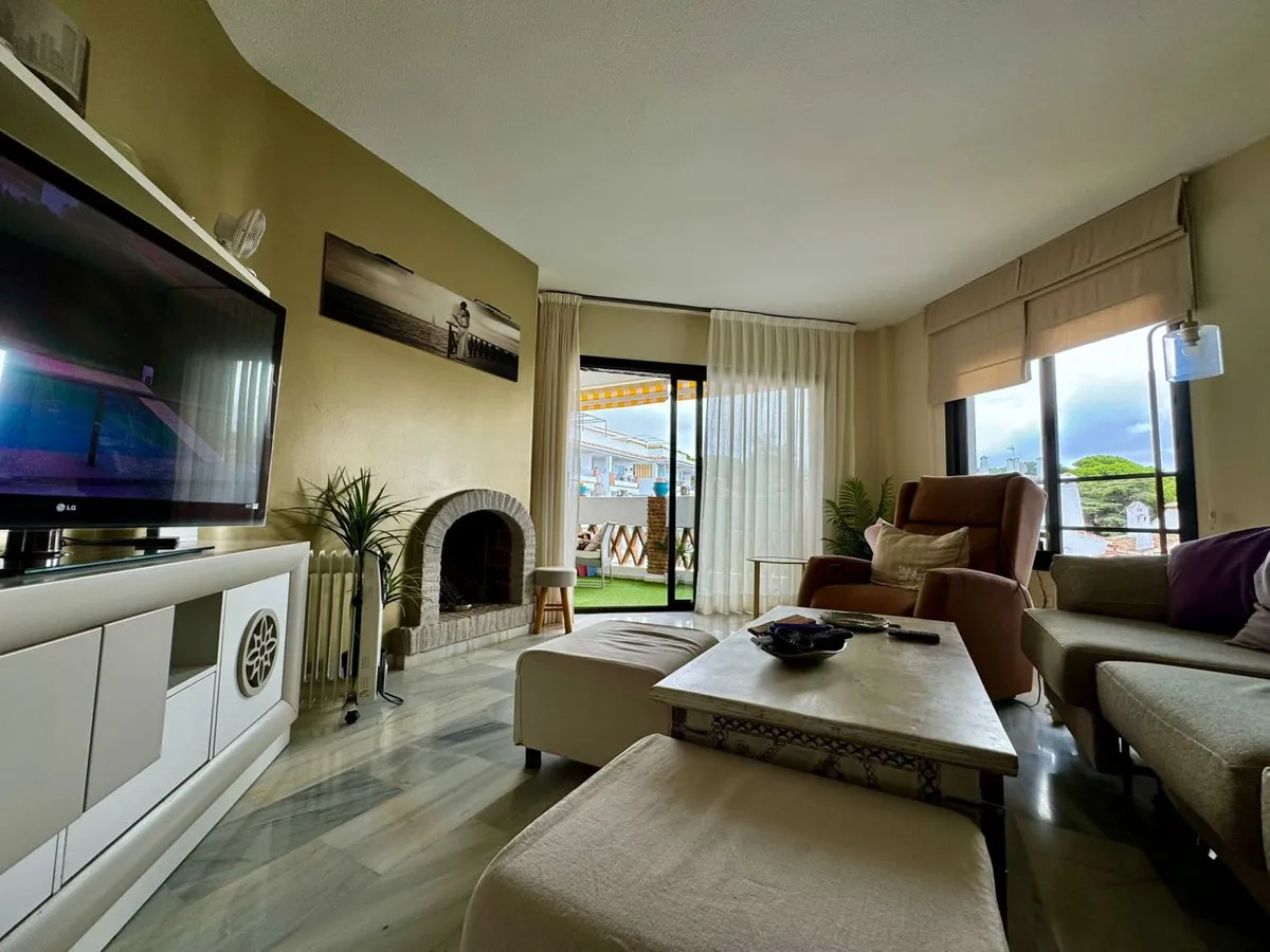 639f4463-03b9-4741-82e3-f8c2743fb730