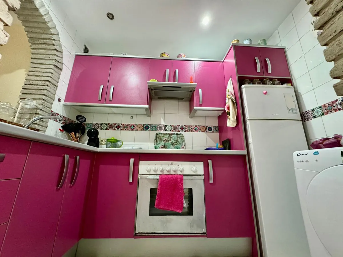 72cb0c93-fc69-476b-ab4d-eeb9f4c9adae