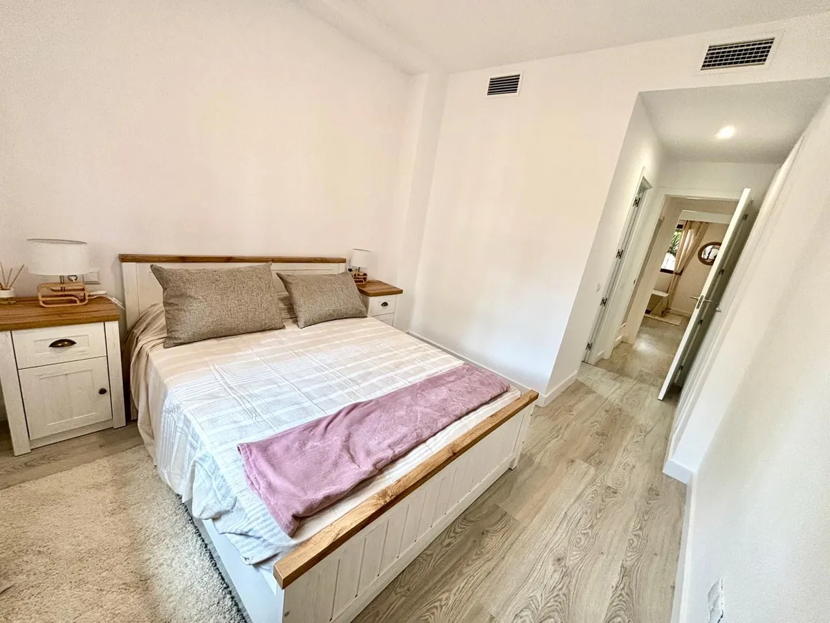 e50d947f-b0f8-43a6-b0dd-ec477fc8b972