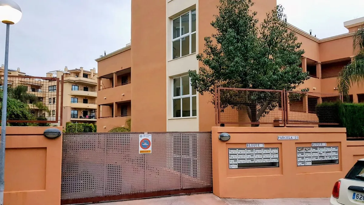 83045b09-2ff2-49a2-b970-df9c45b2ab7b