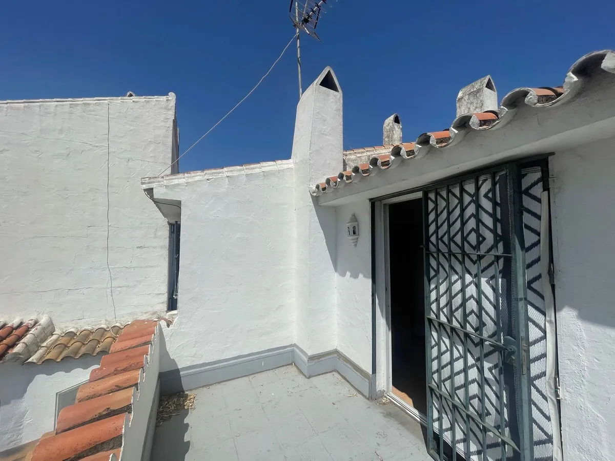 d5dda681-8216-49a4-80cc-a67c6fce3b81