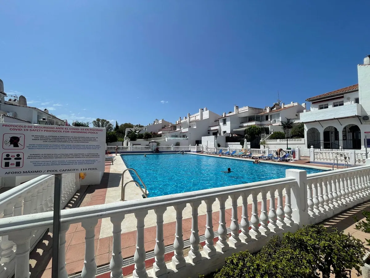 d83b93dd-1af4-46e1-bb93-9f80250acf5e