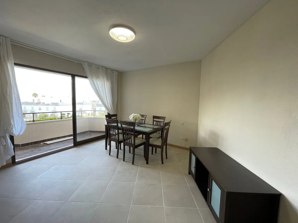 b21035ac-2678-4be3-bd98-a649048cd85b