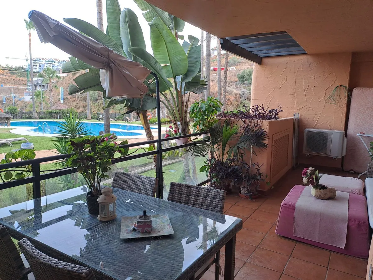 bb0a0409-be35-4302-9e0f-5457775847a5