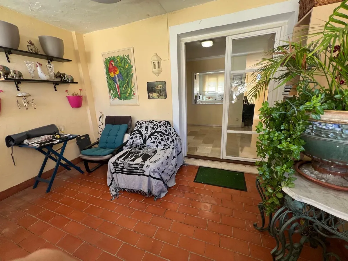 1d3efbc9-965a-4533-9f87-b6bc2c0e2e07