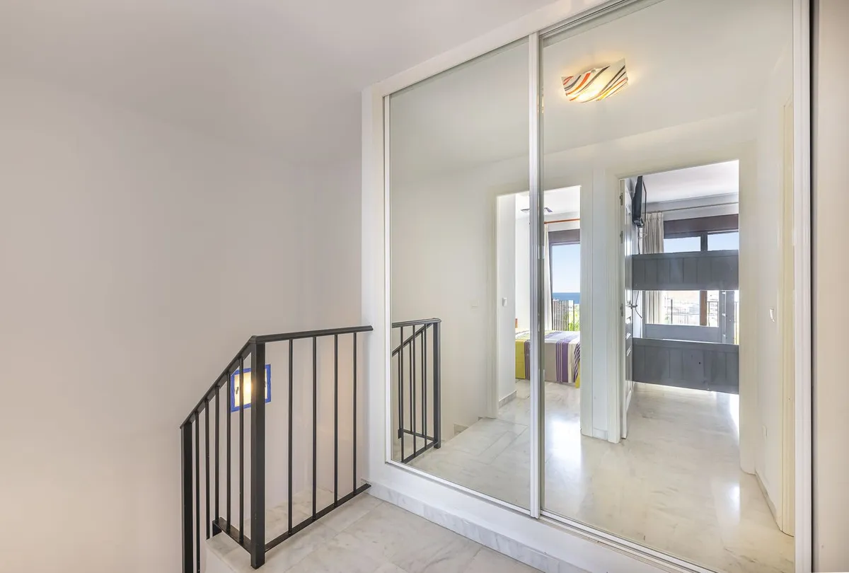 8181772f-cf8a-4bec-ba9a-f63ac8dee145