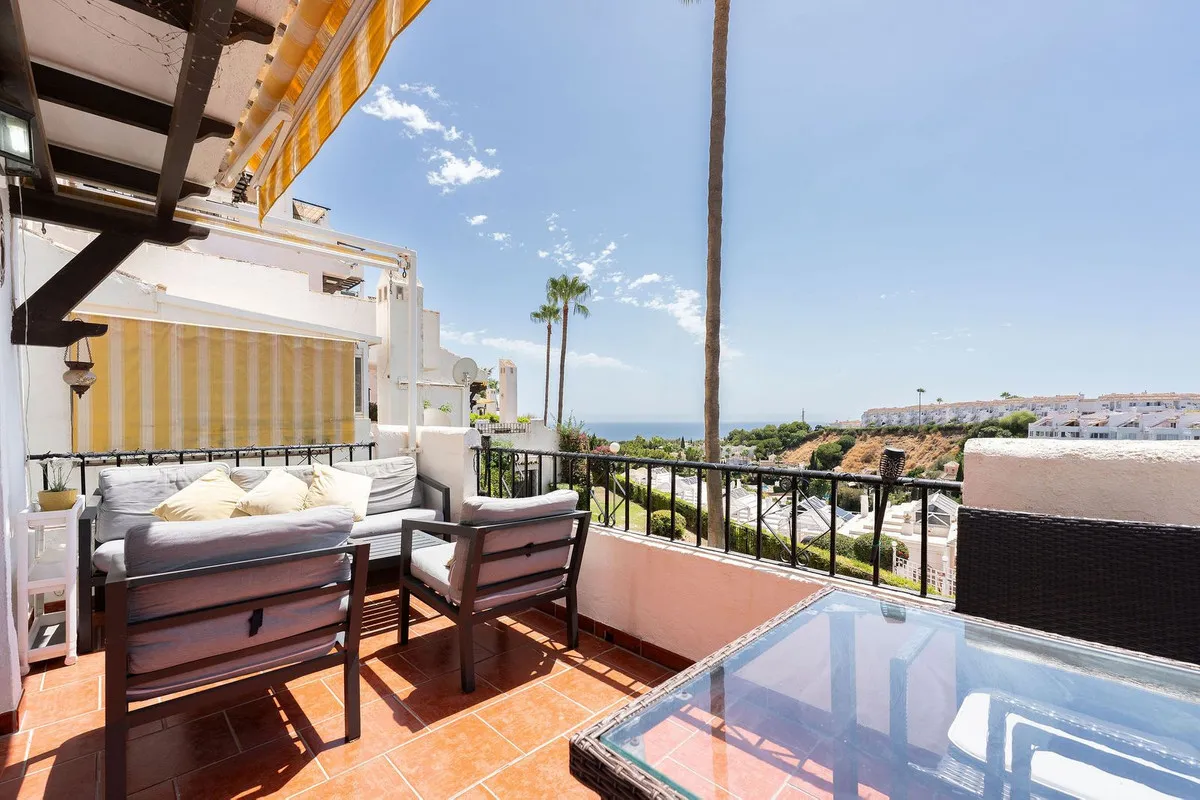 313dbb6e-19a1-415e-b53e-e16ed5907663