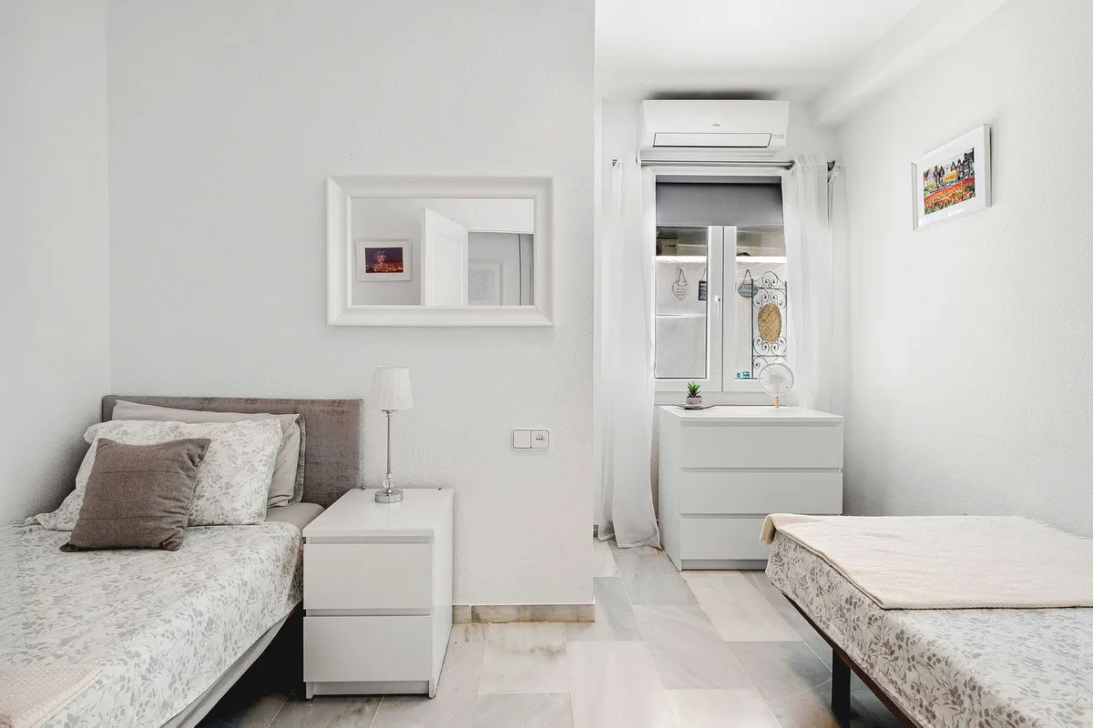 7b2b21e1-015f-4eda-aca2-659640830313