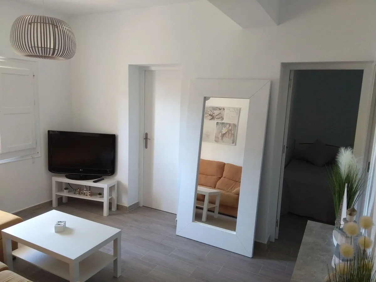 5548664f-b91e-4121-8463-757e5cda0a8f