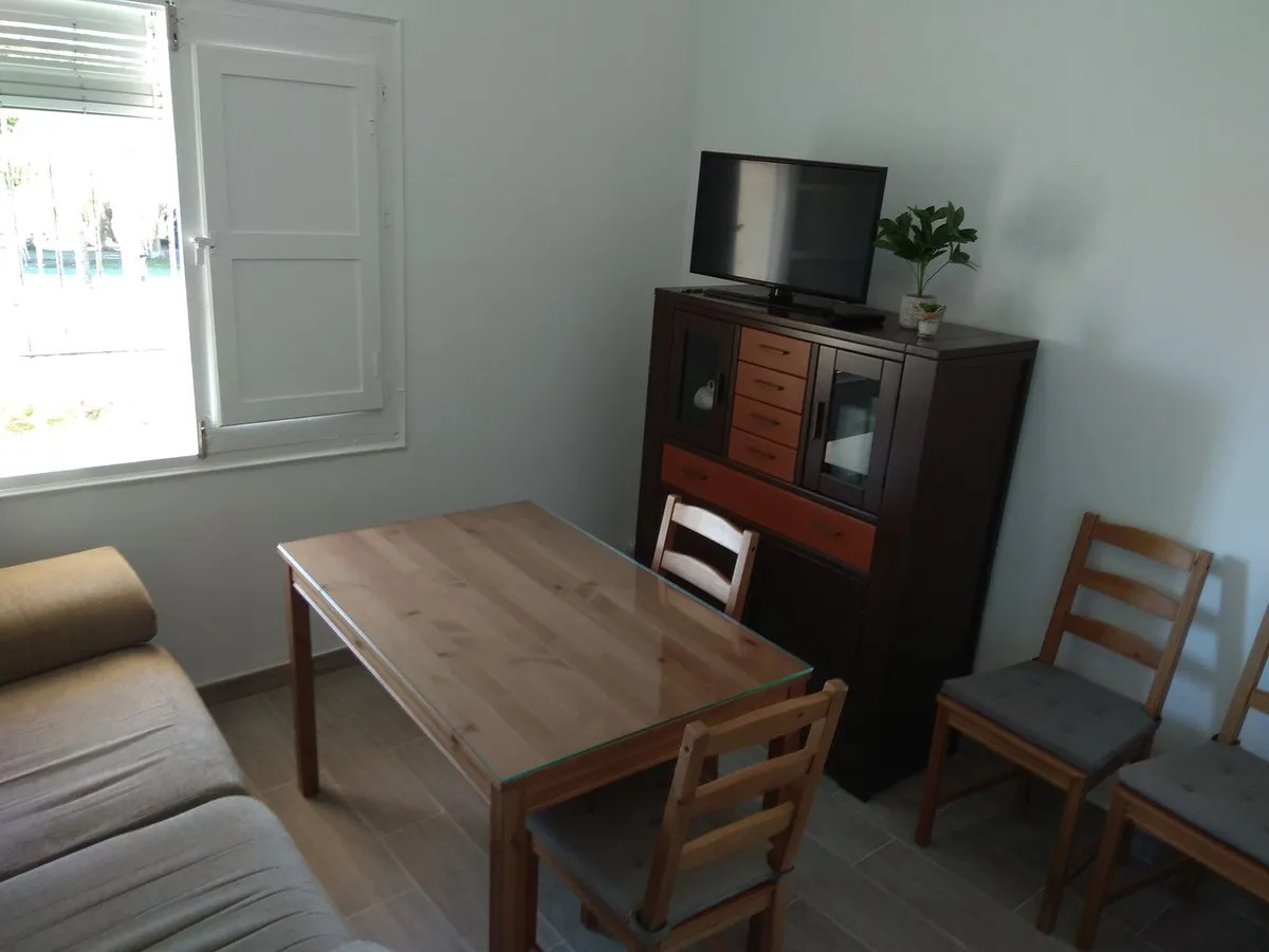 59b4cfe2-b712-4871-a024-65395bd4293c