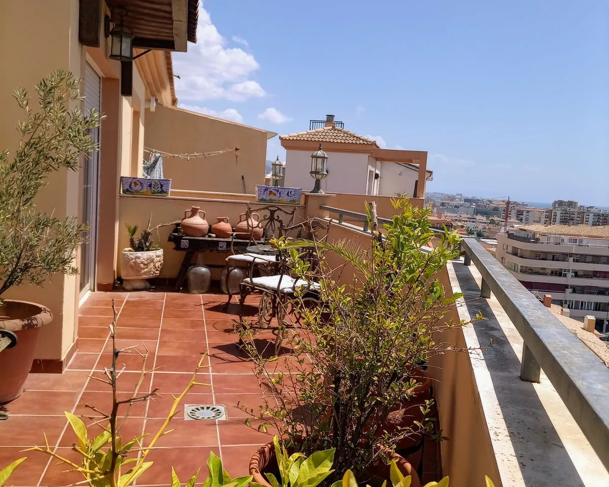 0927b940-bfb1-48e3-90ad-1e61dba01af6