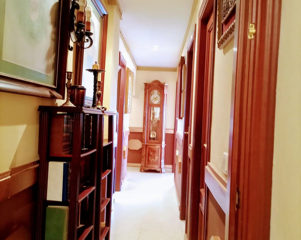 83543039-6fa3-41e2-9094-7c0aba81bdd1