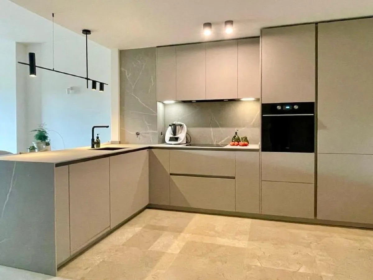 5572320c-1c92-41f7-963e-76327e4a99bb