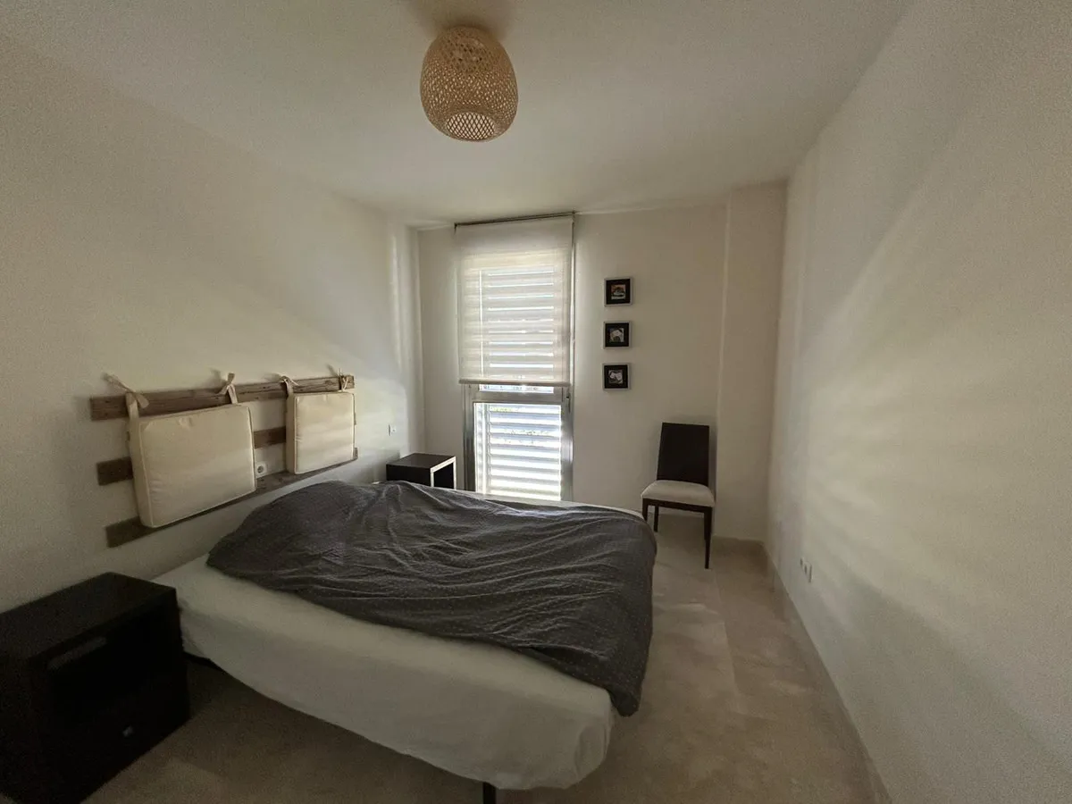 d9ac8a5d-b629-42c8-b96b-e29cec8a5d34