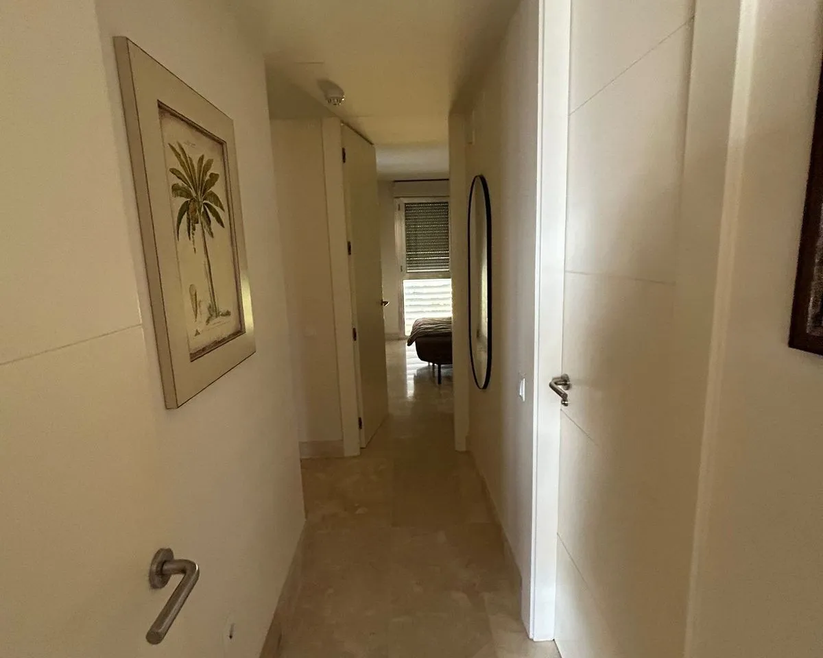 ec1bb309-d8e9-418f-91a9-59ce5a9d6152