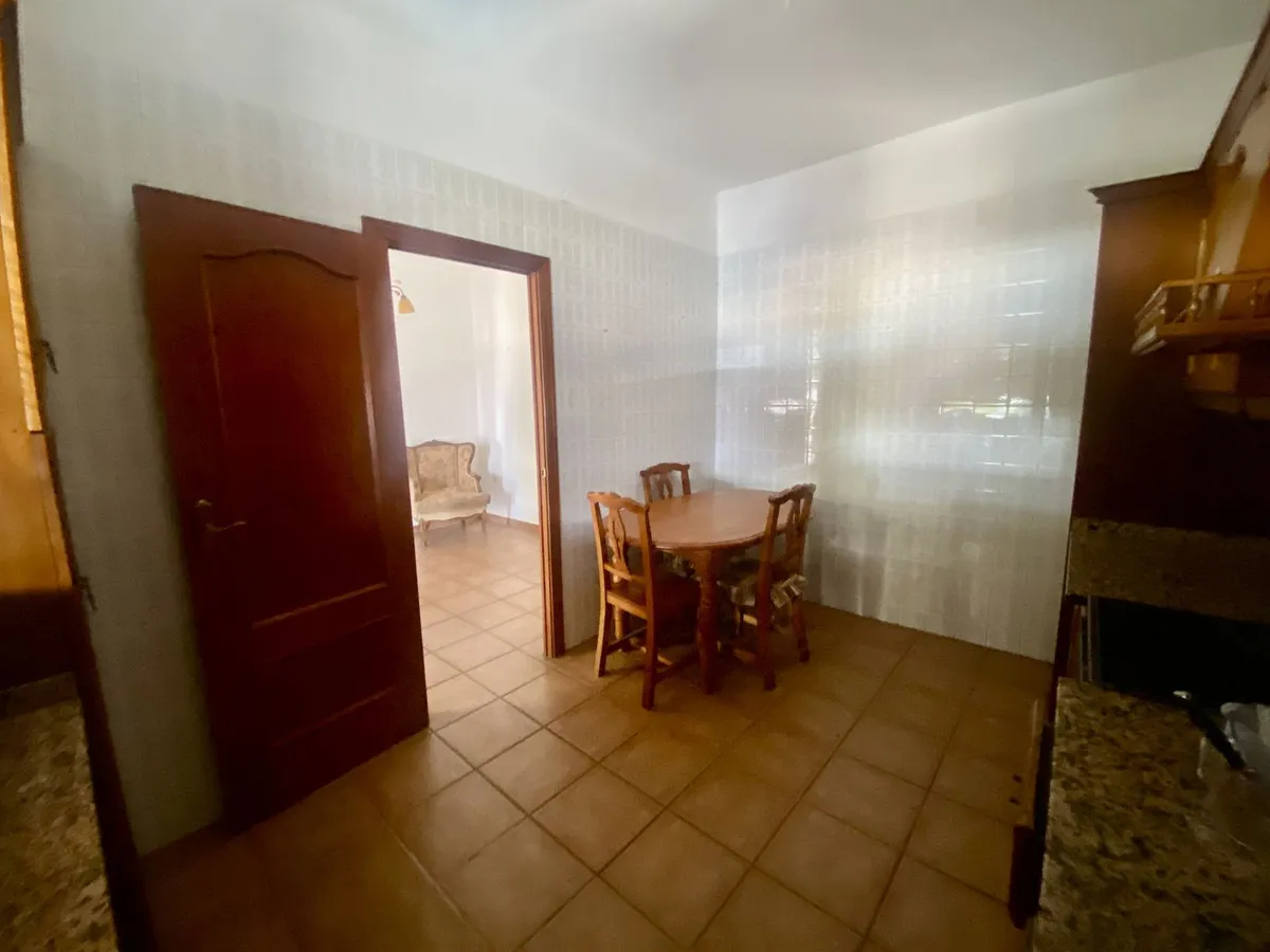 a5e826df-a523-4b0a-9d0c-9d1edc46d8f0