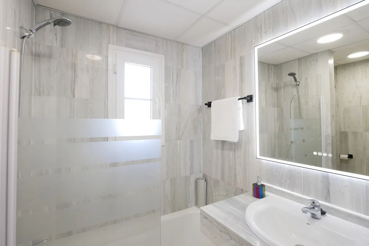 5c0da0be-ba27-4ed6-8275-8449cb19825e