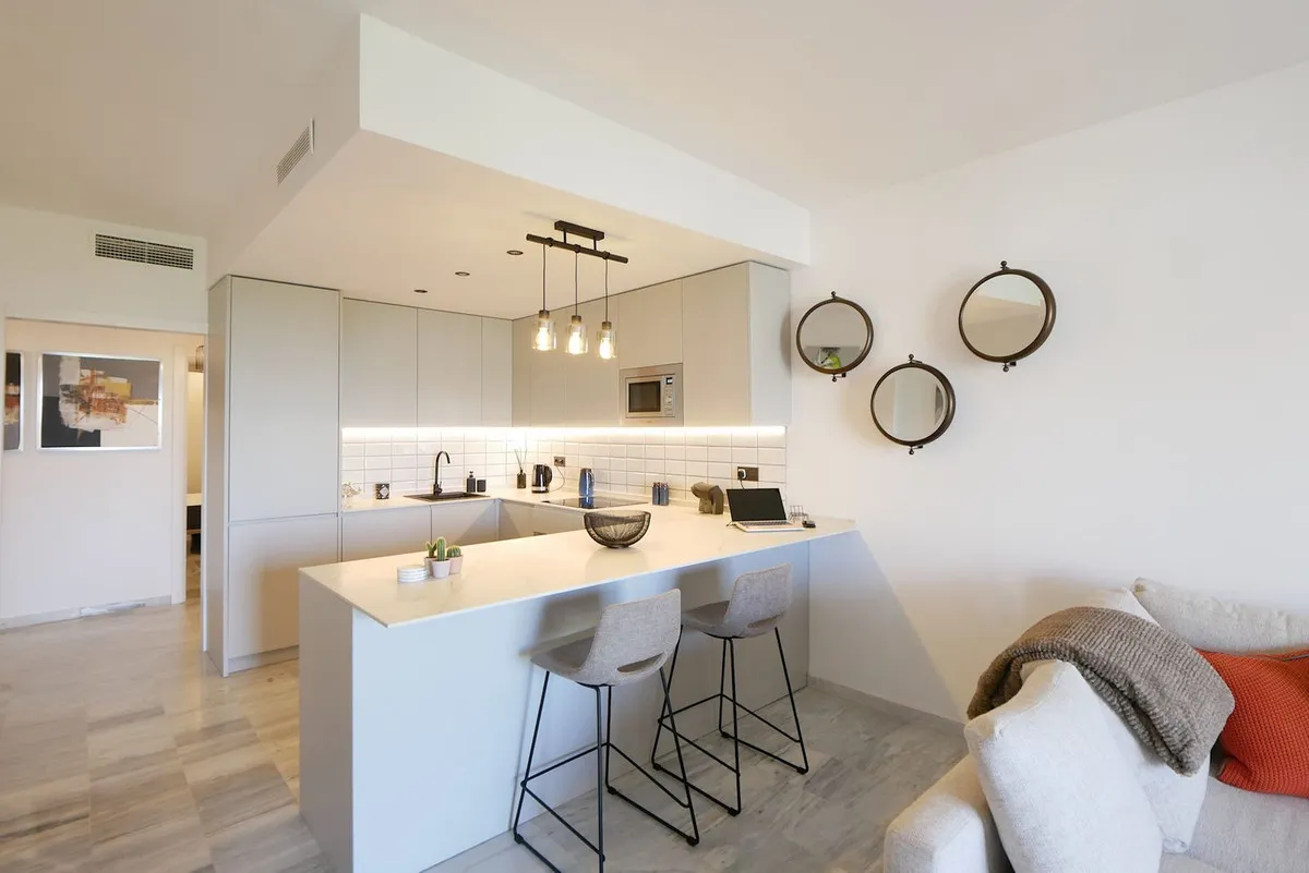 72ca4319-1122-4a21-a36c-f919c01907be