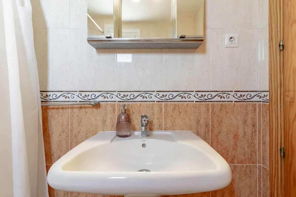 7ab1ef0b-12fb-4aa8-8e22-b9ca147a81cb