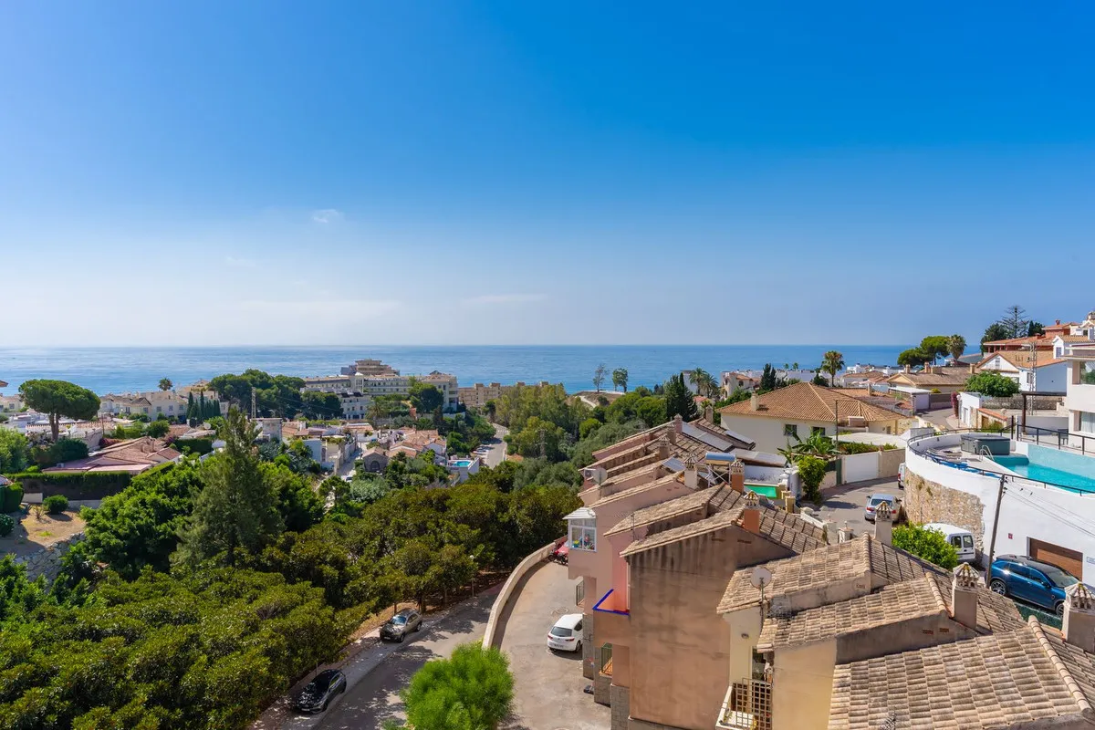 8e577c80-3fbe-4c6e-bc60-3952b200210c