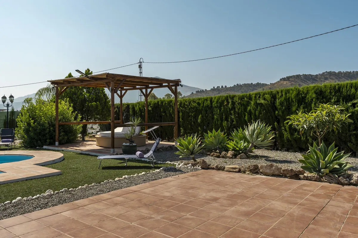 244a0ad7-438d-474b-960e-7c5cf2fff857