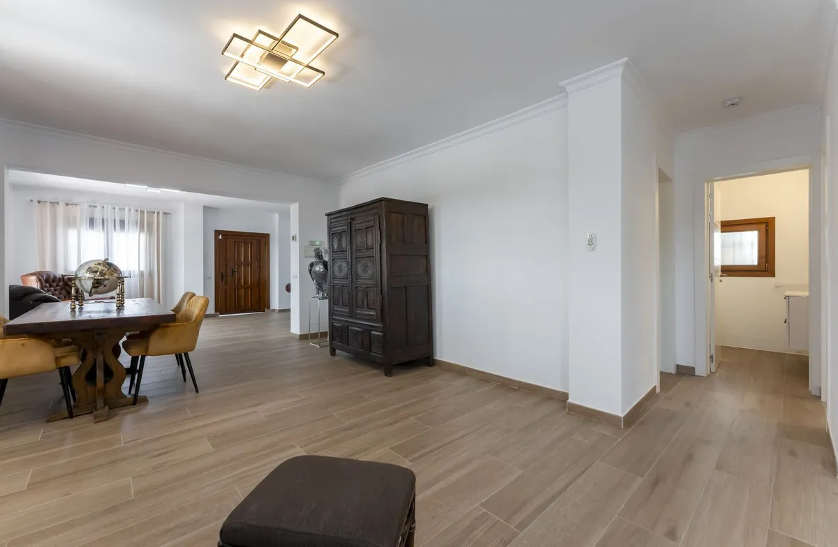 3e8dd7f7-19b4-4846-bbc3-ec48112b0912