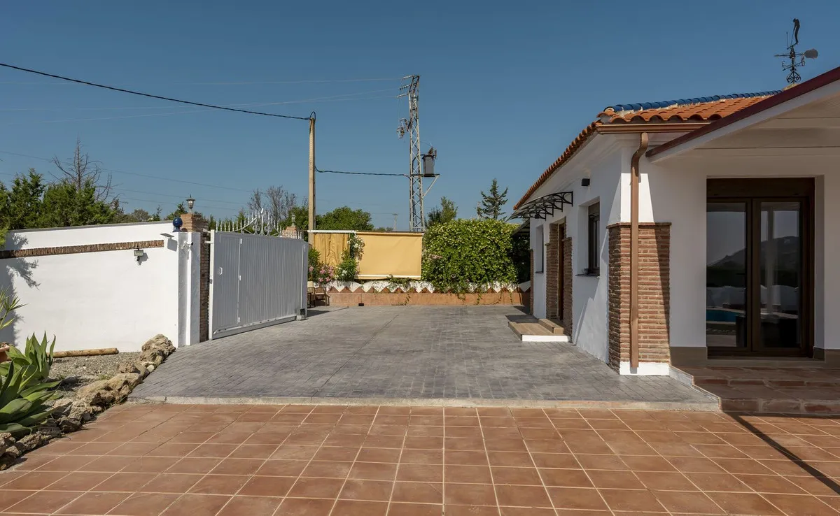 a9c465b7-1200-4460-8179-83e4ce35298f