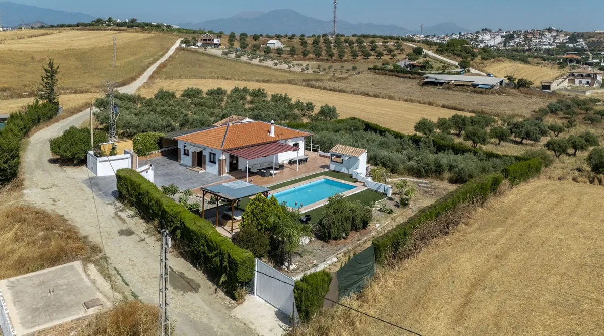 b61a81eb-ab04-4884-8d89-28c370346075