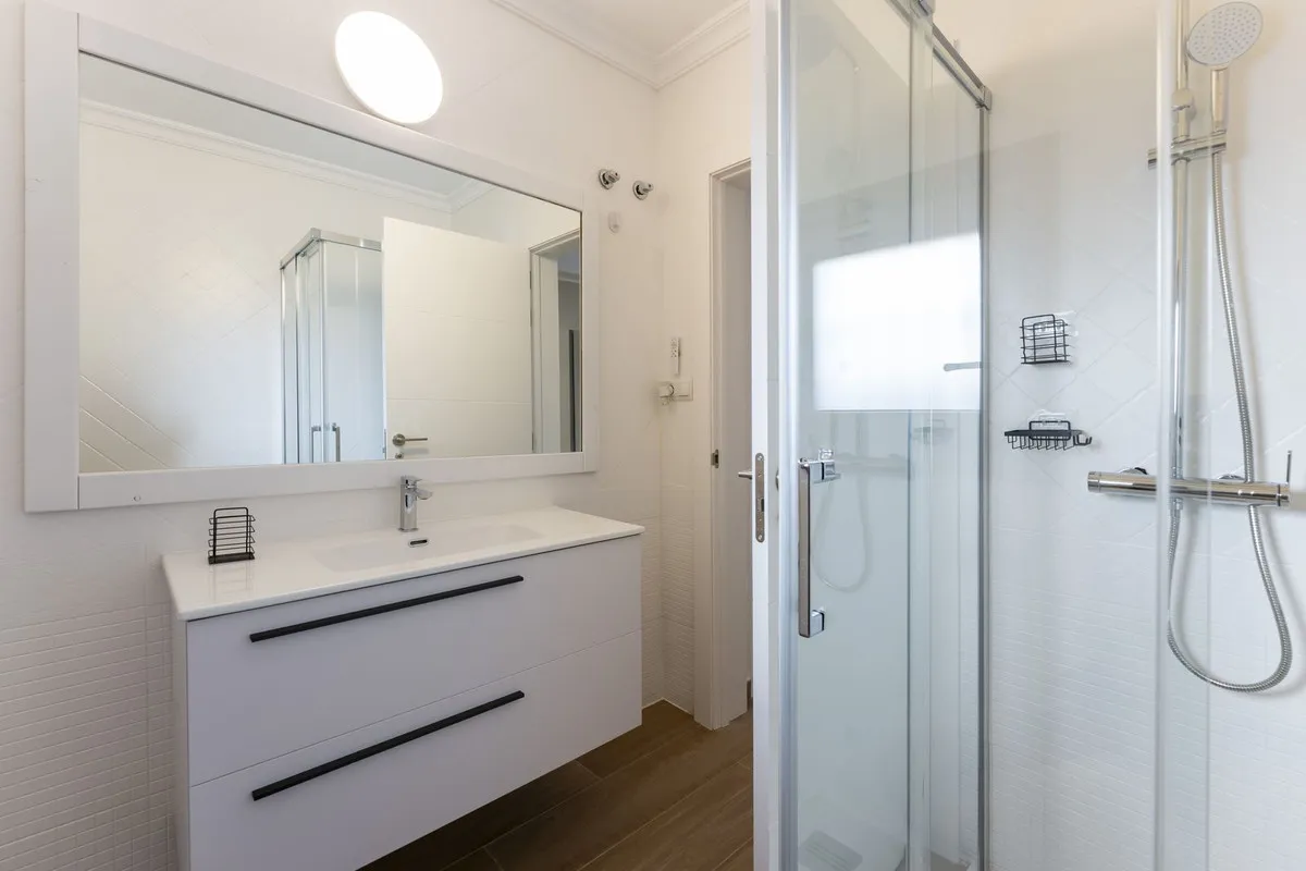 f27948dd-f238-4fa3-8fc5-c84421e23eb5