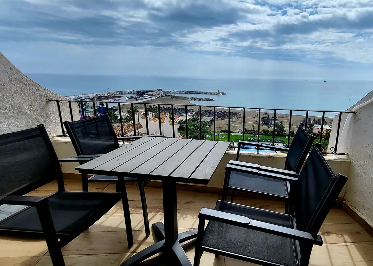 ca587a52-51fa-4810-b8f7-2cab1566d876