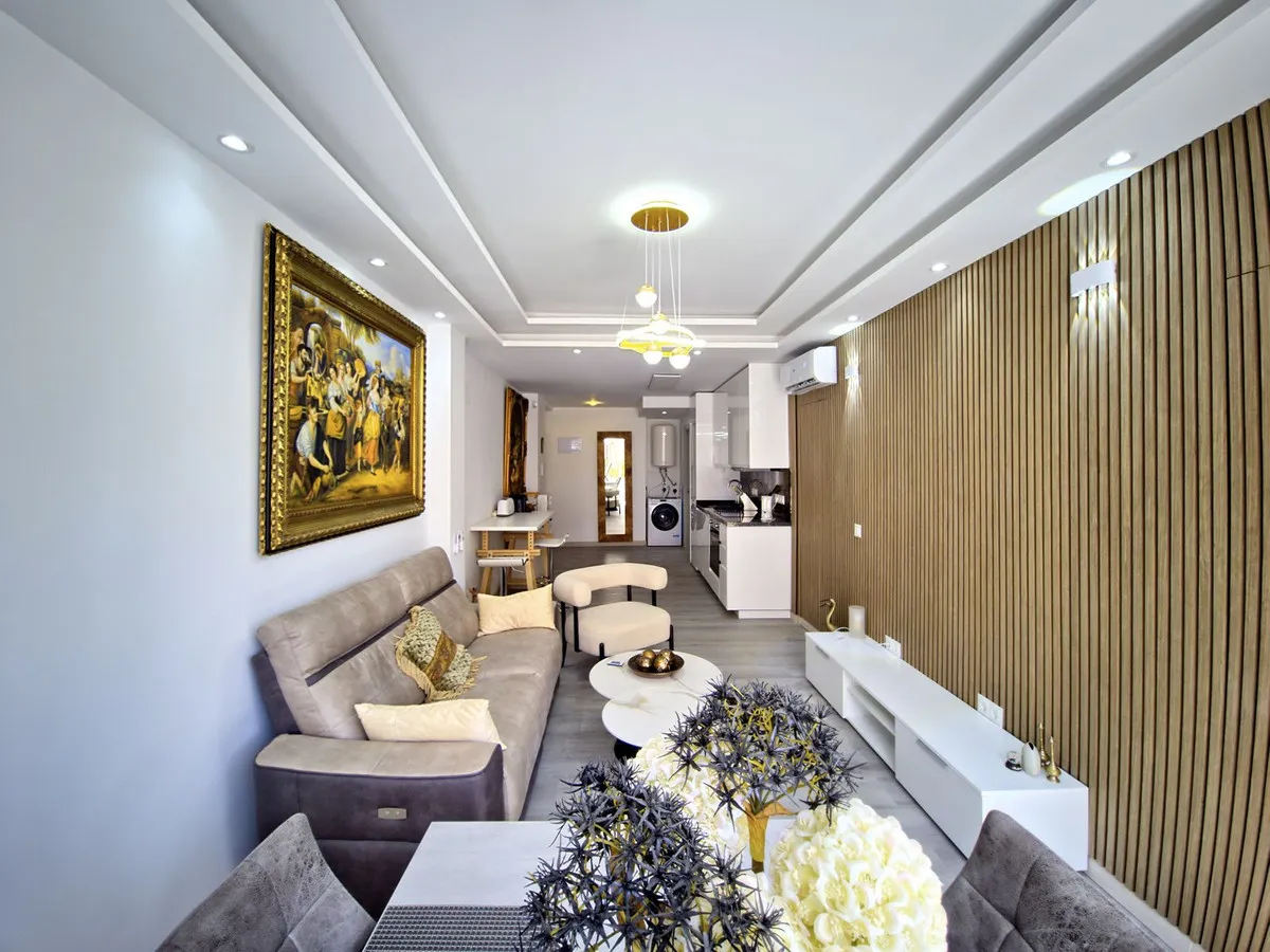 8d06d4d2-843d-46bd-8ed7-1c399963a2b7