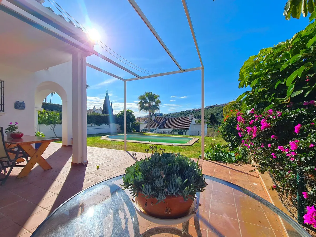 372be6b8-5d5a-4345-bdb3-619b43ce4c79